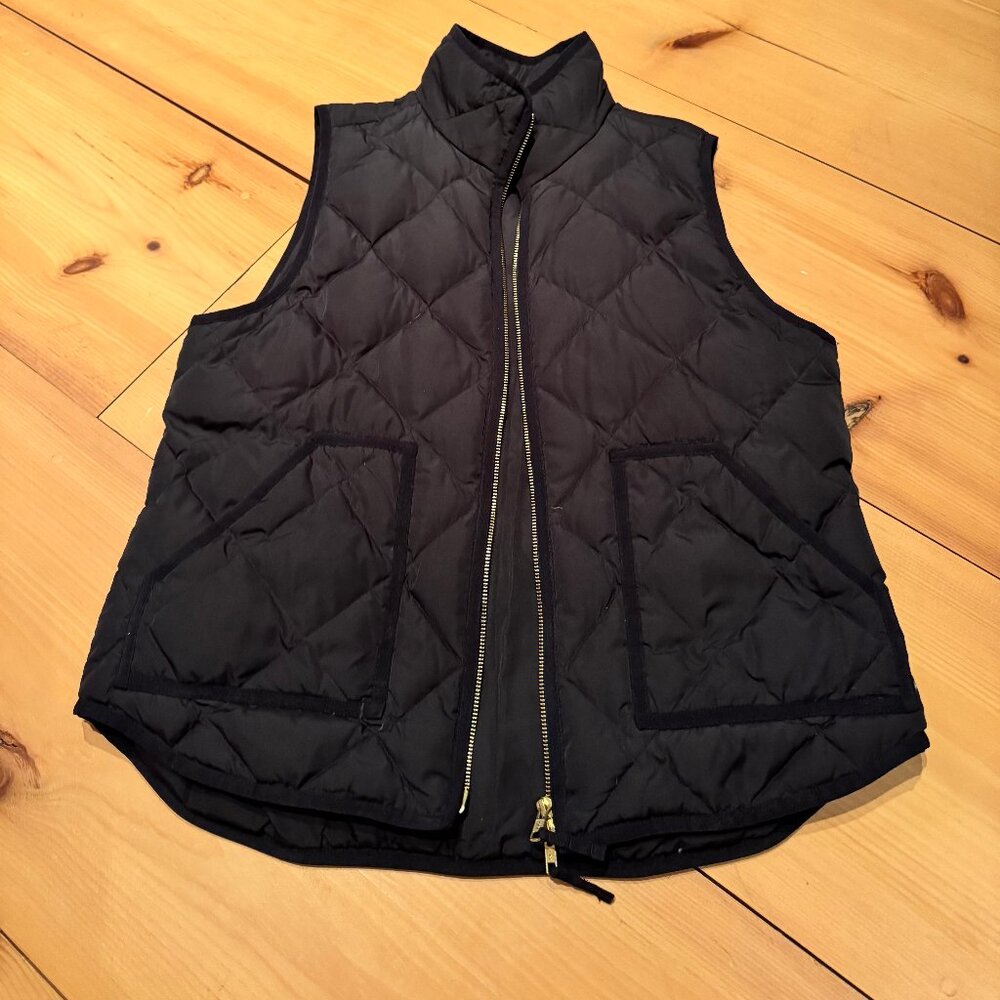 Women's Large Black Puffer Vest